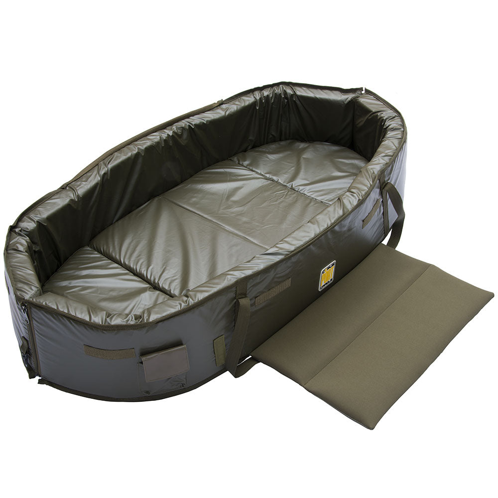 Corus Port Cradle Knee Pad